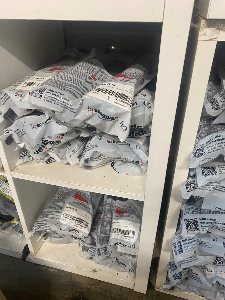 Liners to suit Delaval claw pieces - Image 3