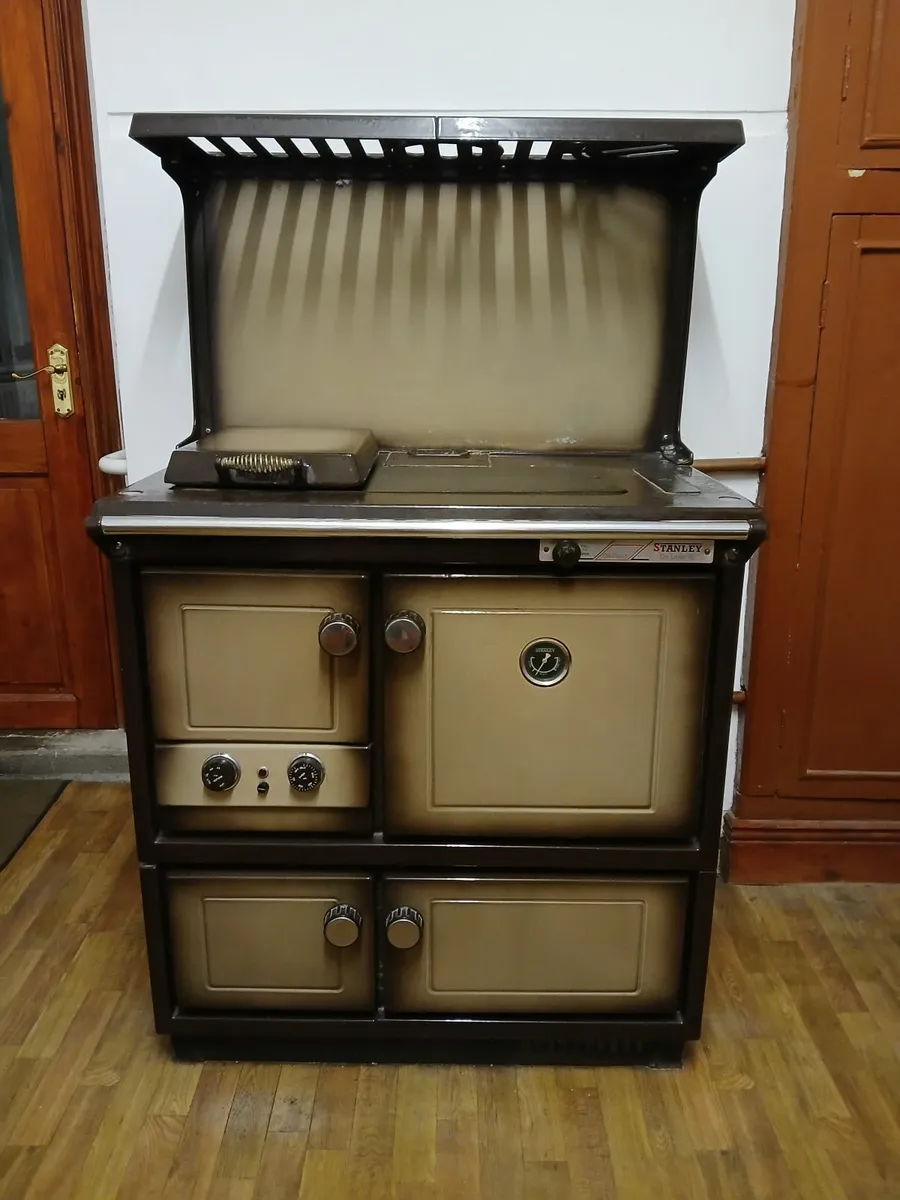 Stanley 90 Deluxe Oil Fired Cooker - Image 1