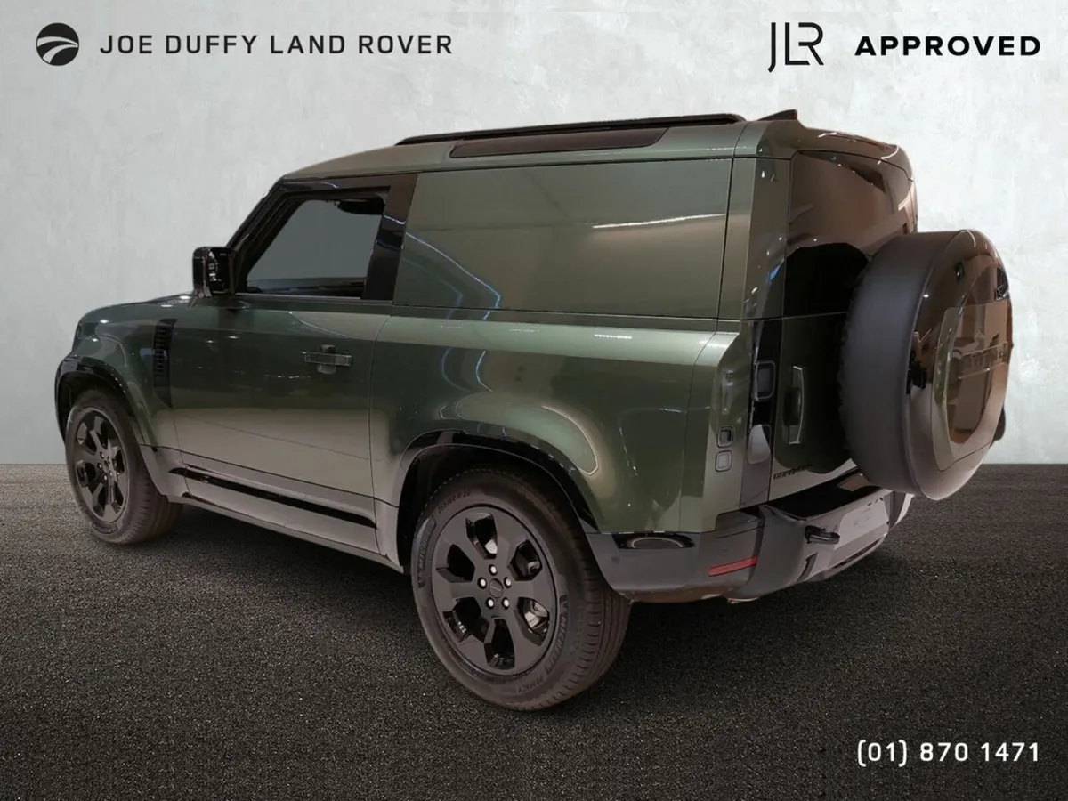 Land Rover Defender X-DYNAMIC SE 3.0 90 D250  *AVA - Image 3