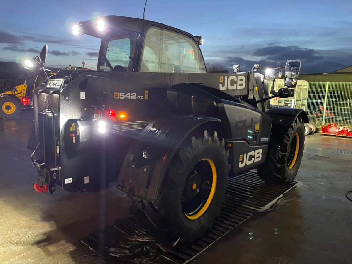 JCB 542-70 Agri pro loadall - Image 2