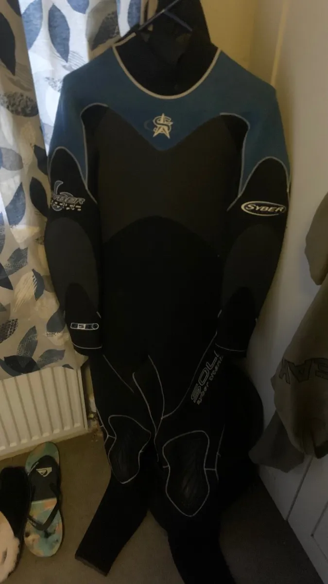 Wetsuit - Image 1