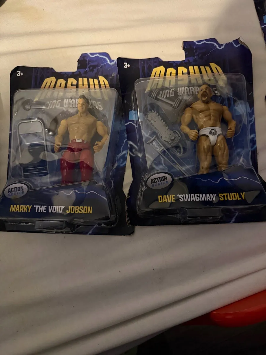 Wrestling figure - Image 1