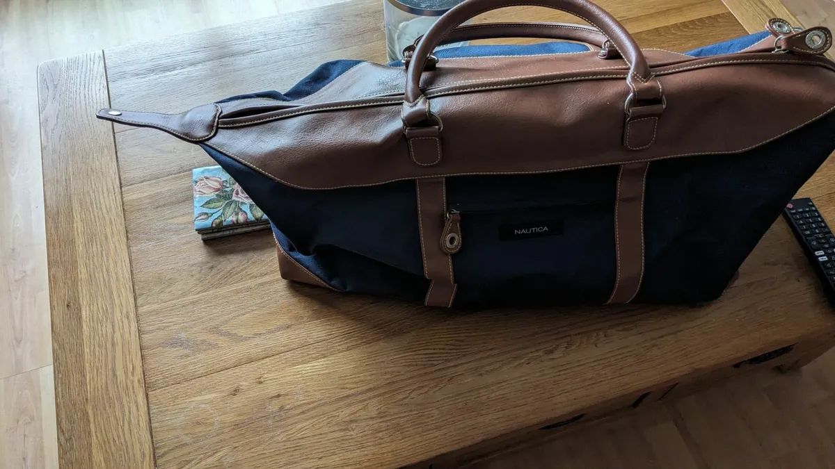 Brand New Holdall Bag (Travel or Sport) - Image 3