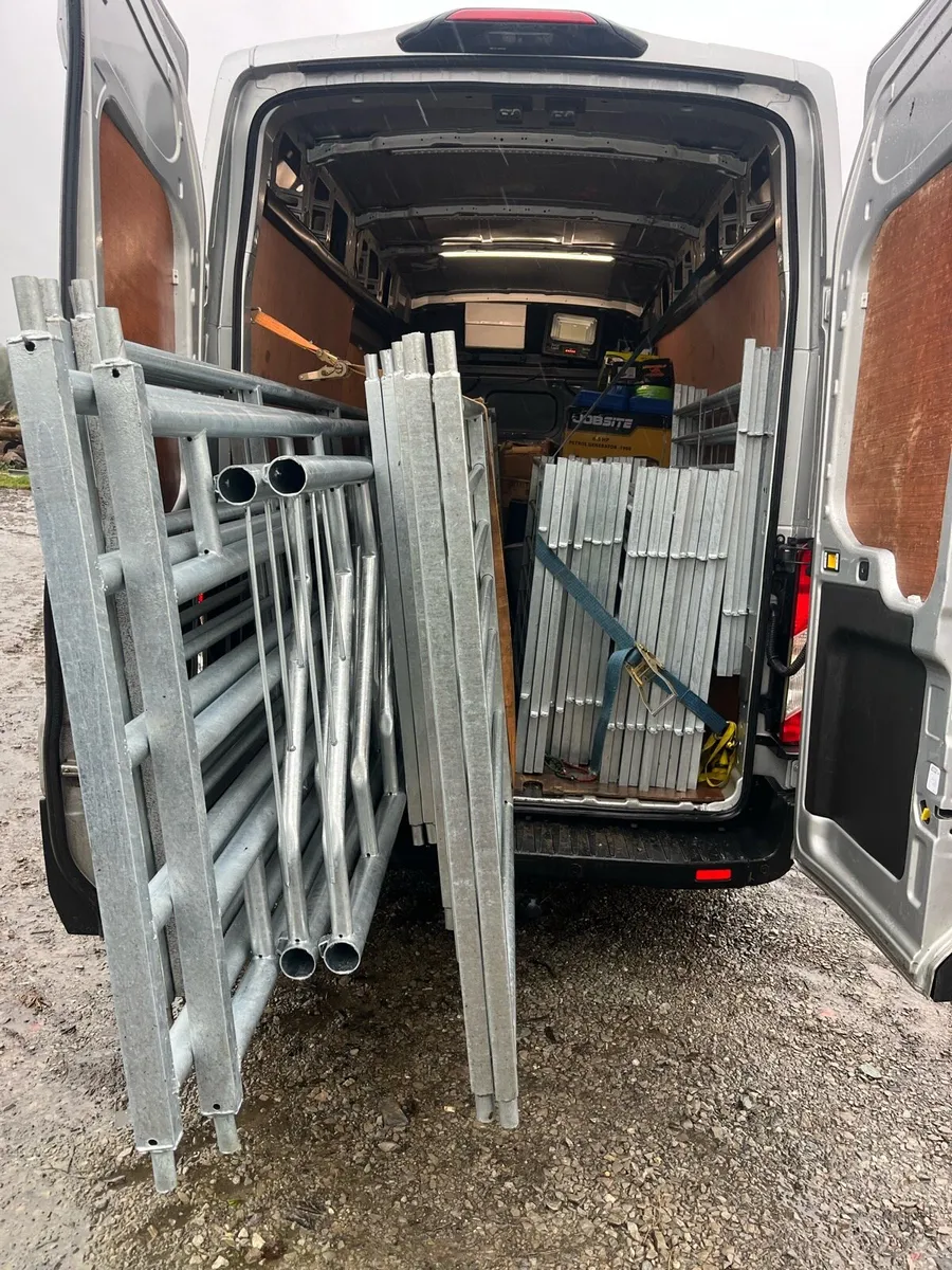 Extendable, gates and barriers - Image 4