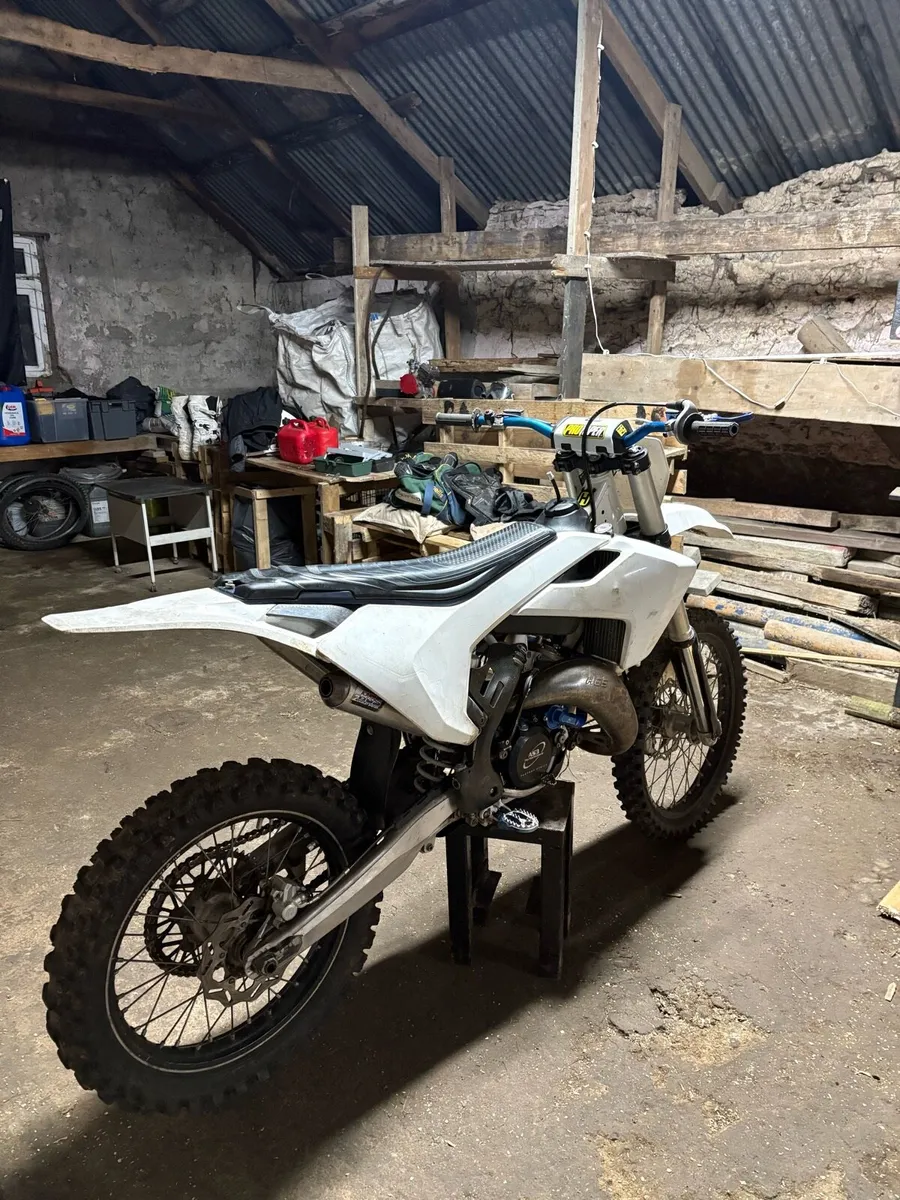 Husqvarna 125cc dirt bike - Image 2