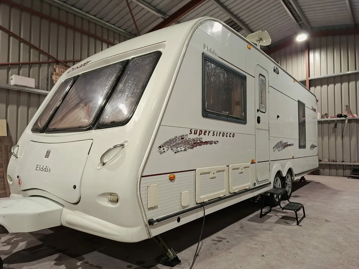 4-5 birth Elddis Crusader Super Sirocco - Image 2