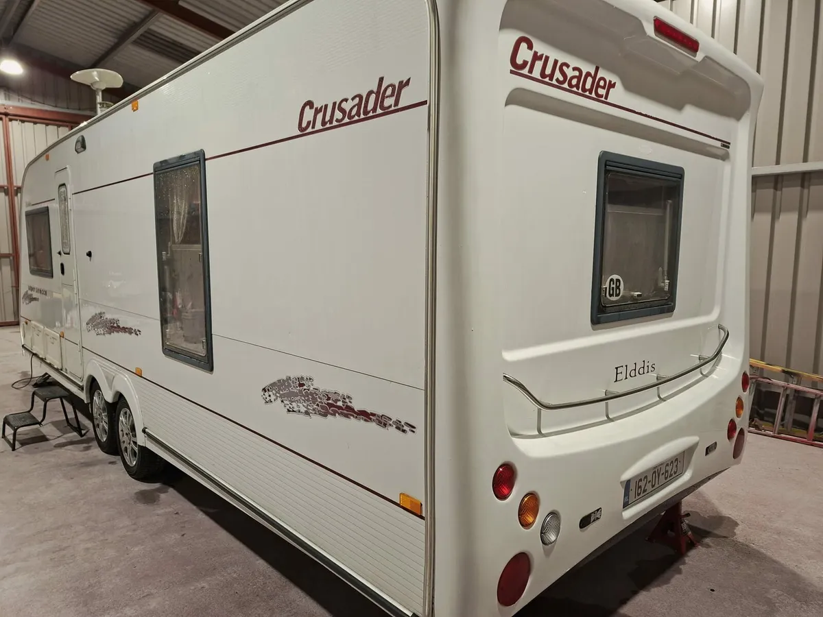 4-5 birth Elddis Crusader Super Sirocco - Image 3