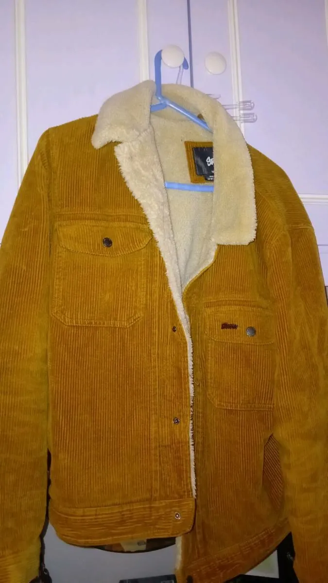 Pull and bear cordroy blond causual jacket - Image 1