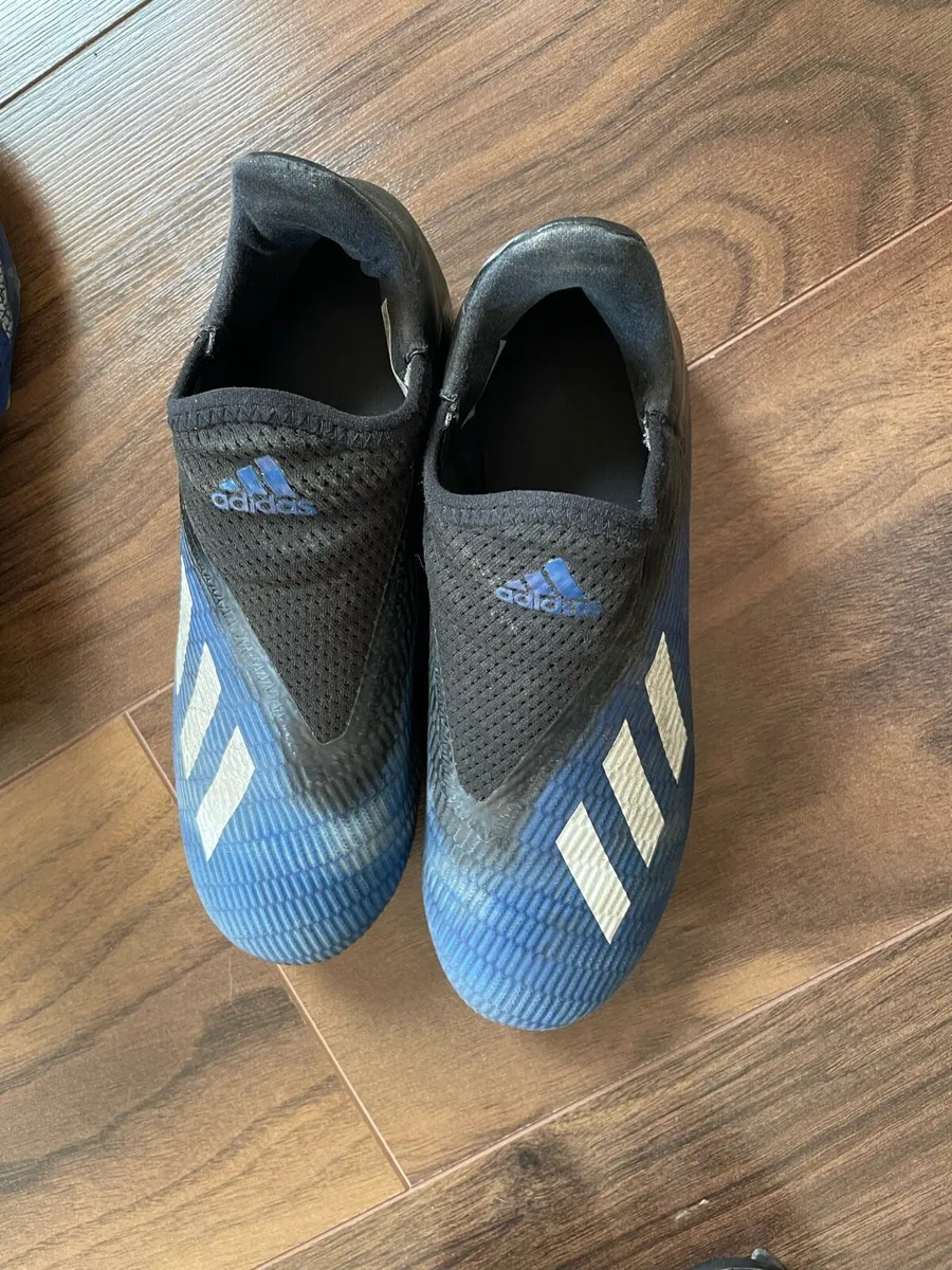 Kids Football boots - Image 4