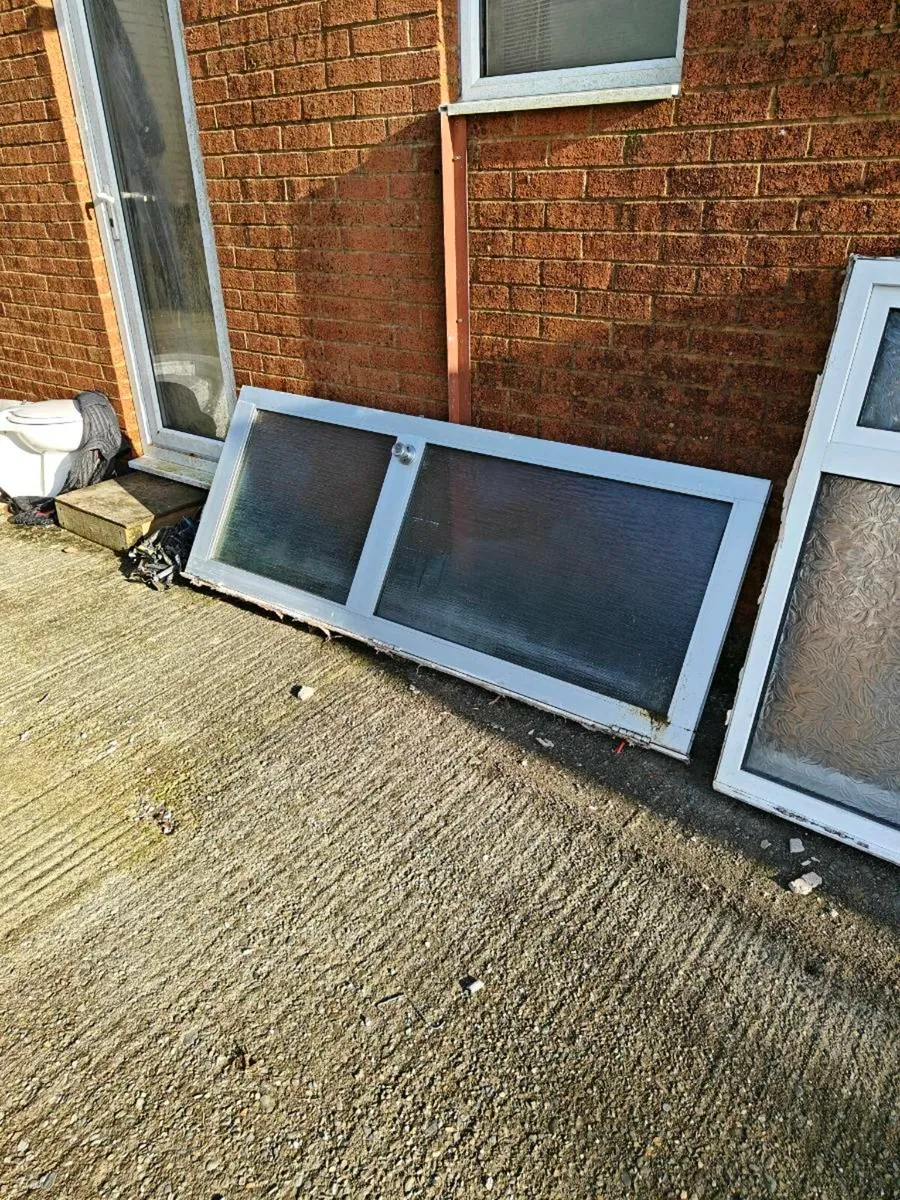 Windows - second hand - Image 3