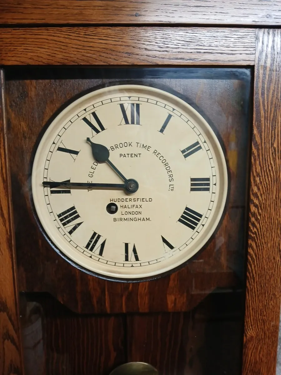 Antique clock - Image 1