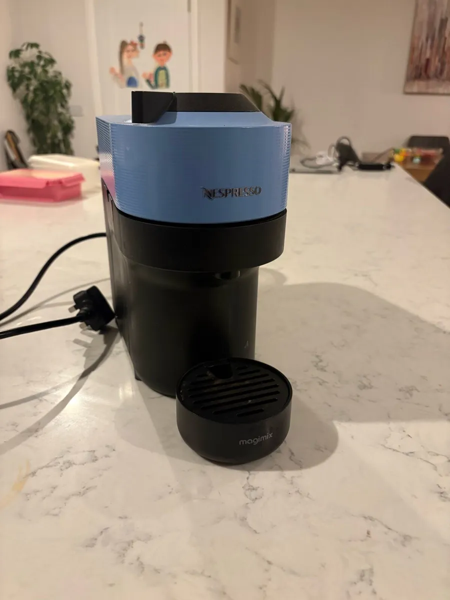 Nespresso Coffee Machin - Image 1
