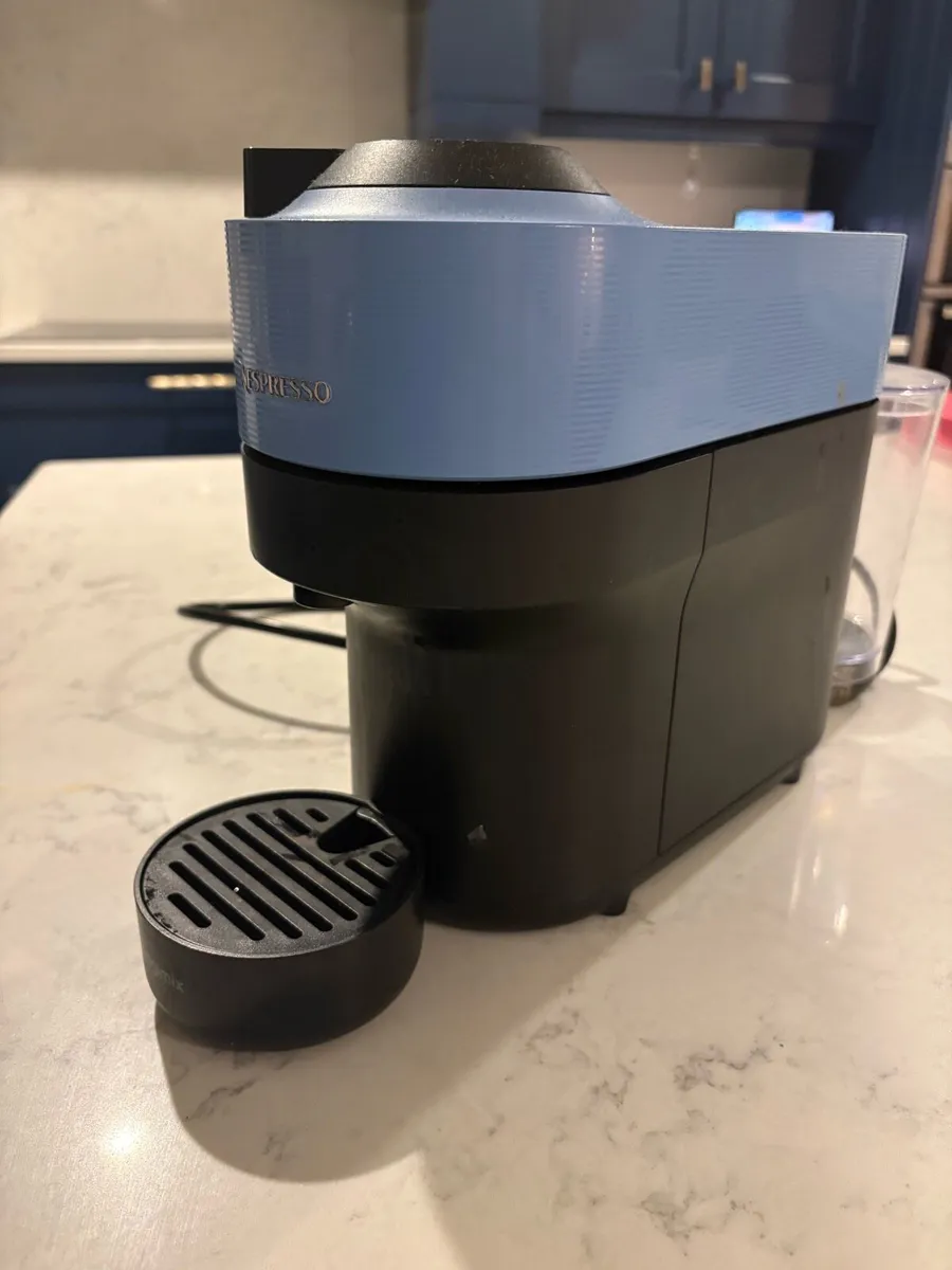 Nespresso Coffee Machin - Image 2