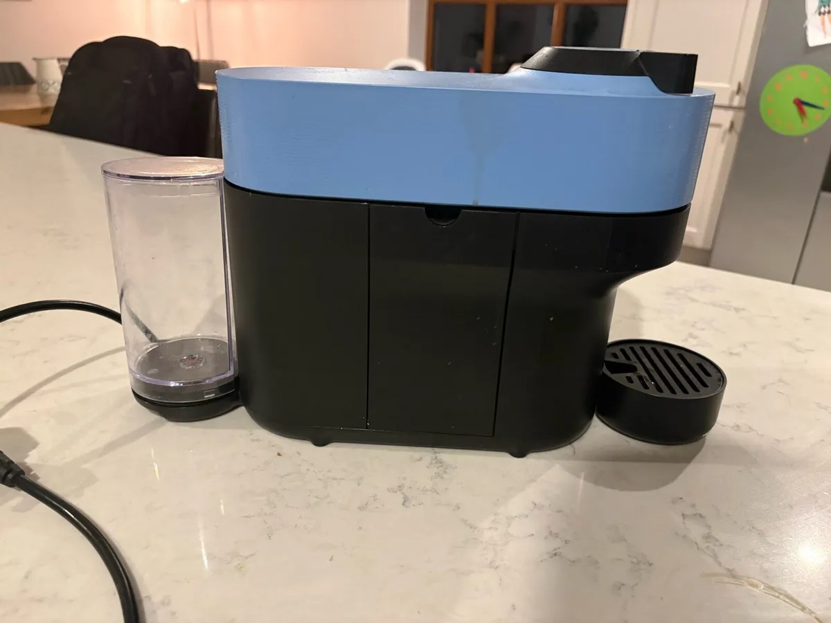 Nespresso Coffee Machin - Image 3
