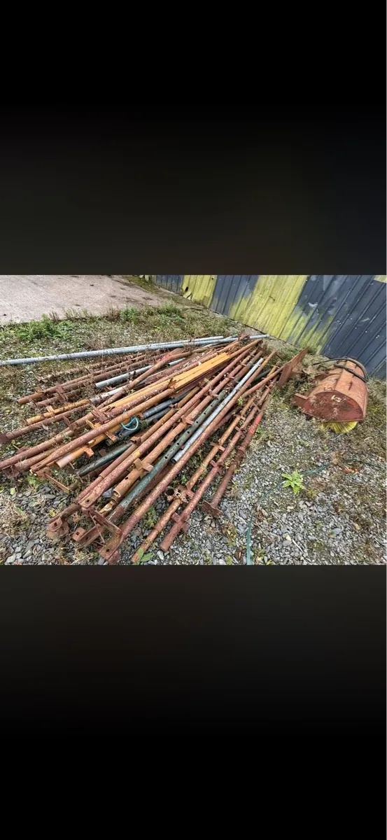 Scaffolding - Image 1