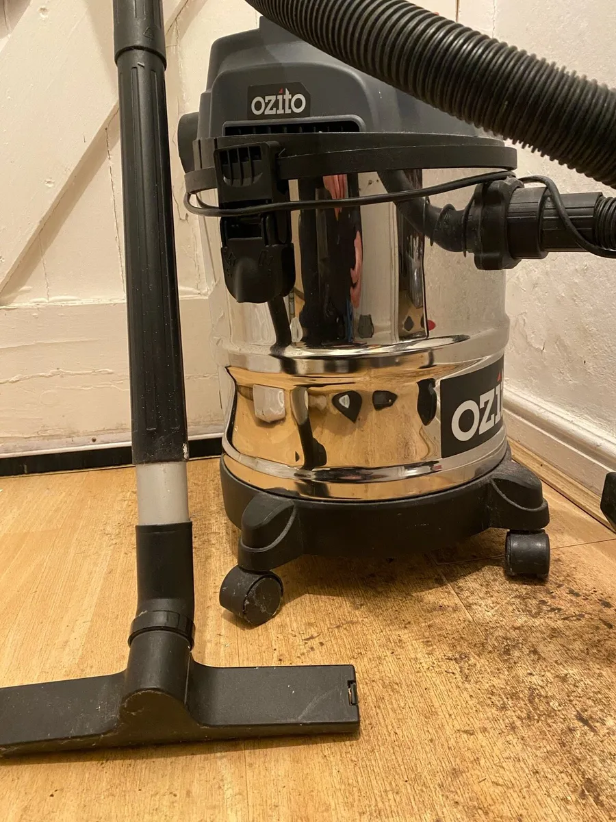 Wet & Dry Vacuum-Ideal for Flood / Garage Water - Image 1