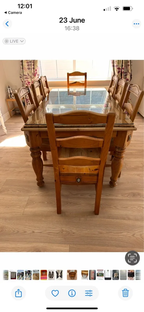 Kitchen table & 8 Chairs - Image 1