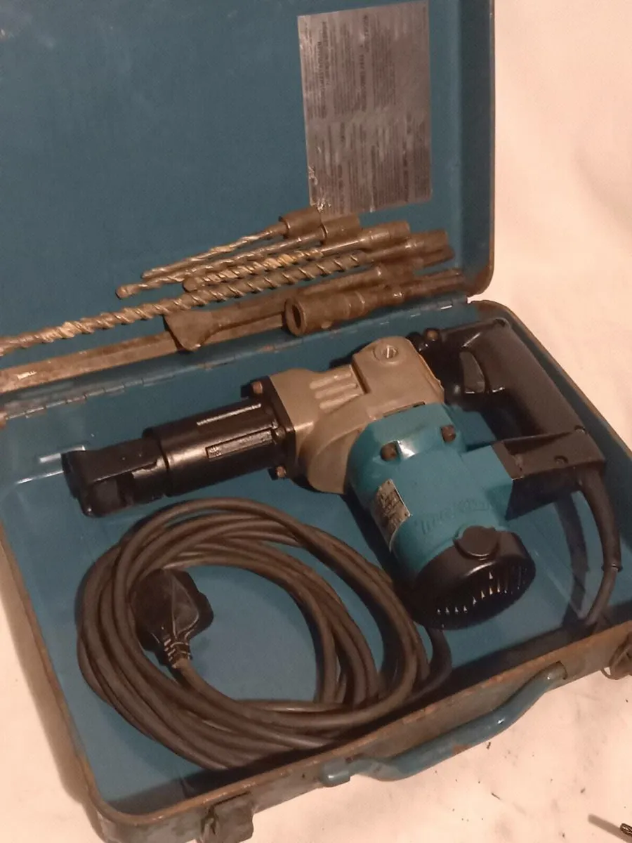 Makita Hammer Drill - Image 2
