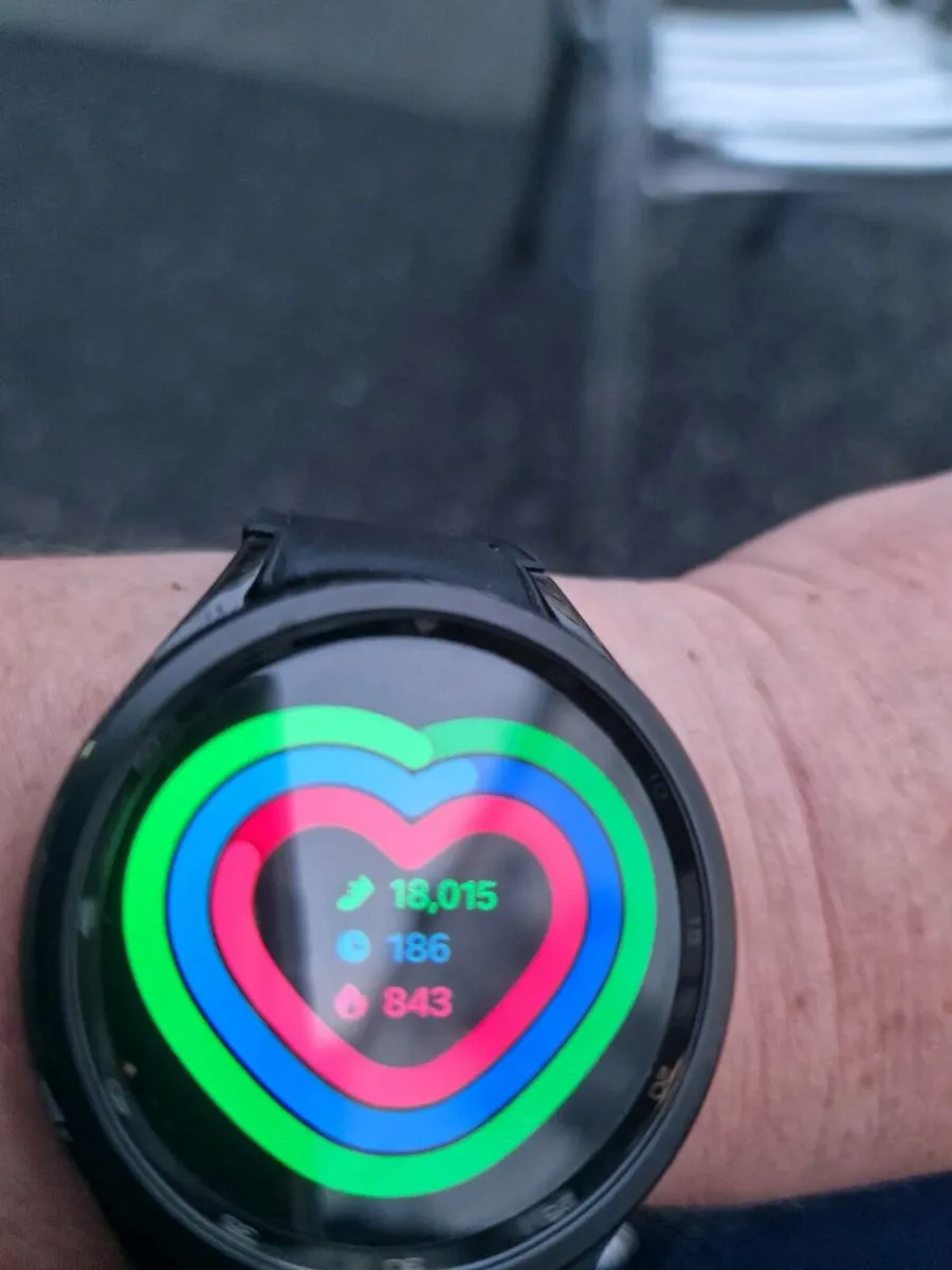 Samsung Galaxy - Image 2