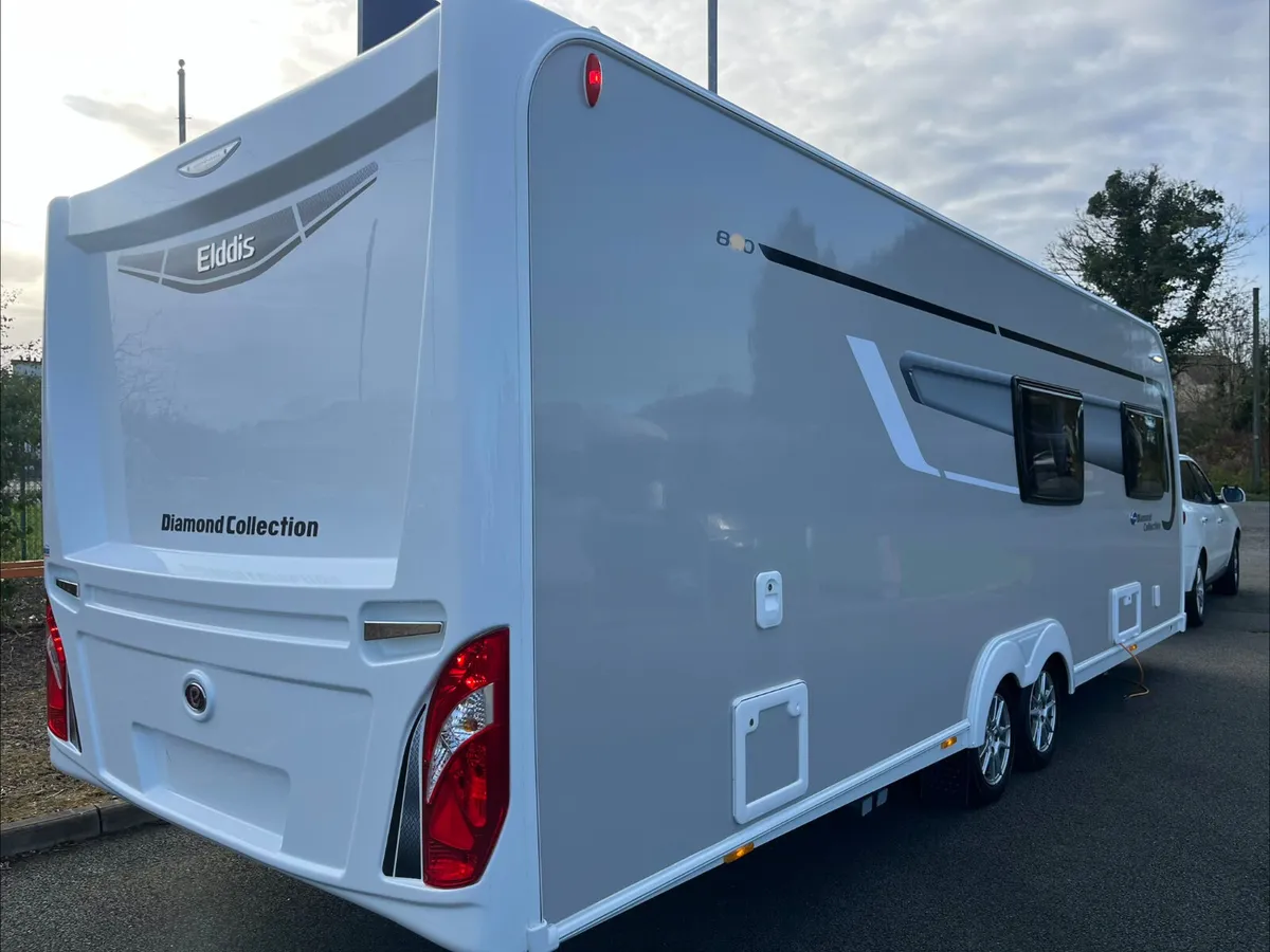 2024 ELDDIS 860 DIAMOND COLLECTION 4/5 BERTH!! - Image 4