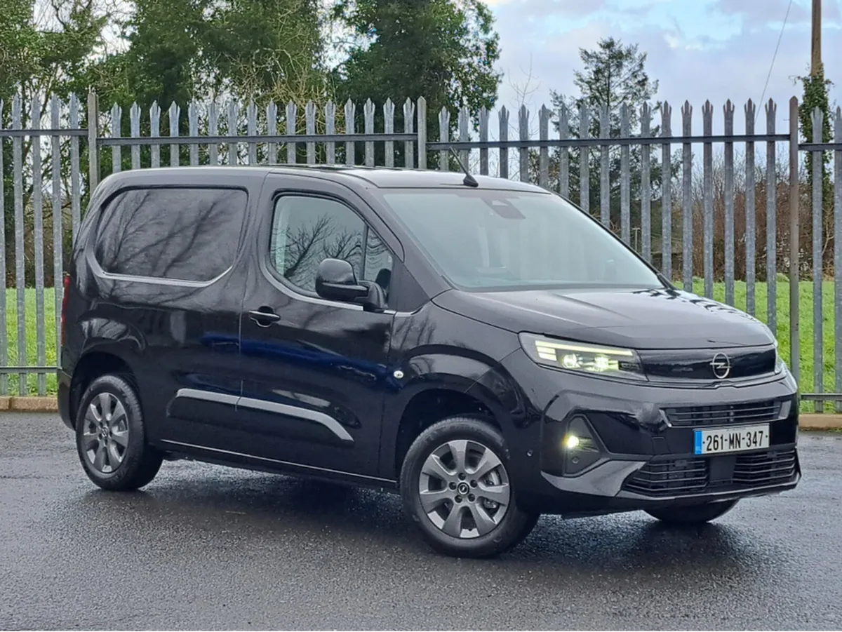 Opel Combo SPORTIVE L1H1 1.5TD 100BHP **TOP SPEC** - Image 3