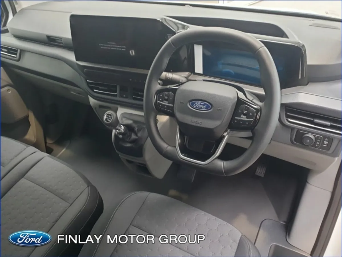 Ford Transit Custom 300, L2, Limited/Titanium, 2.0 - Image 3
