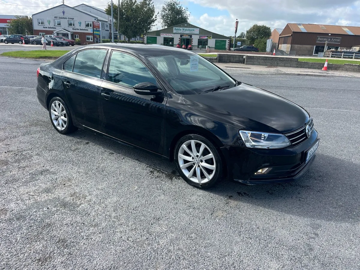 2015 (152) Volkswagen Jetta 2.0 tdi auto - Image 1