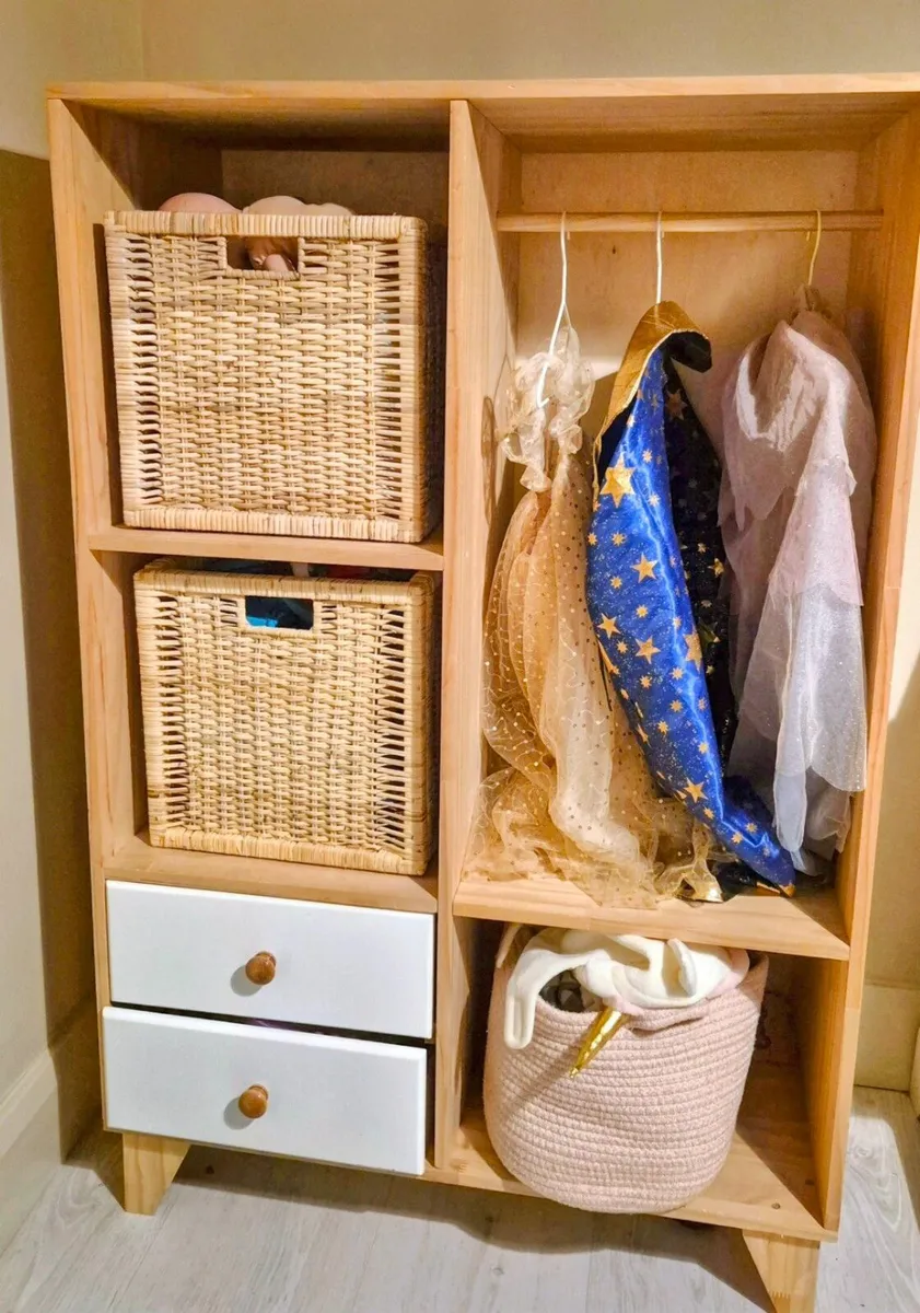 Kids boxy wardrobe (Sklum) - Image 1