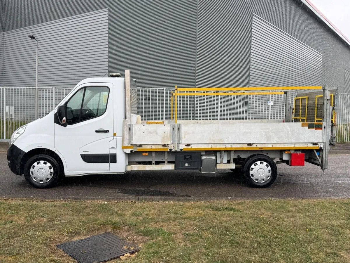 2018 Vauxhall Movano Dropside Van - Image 1