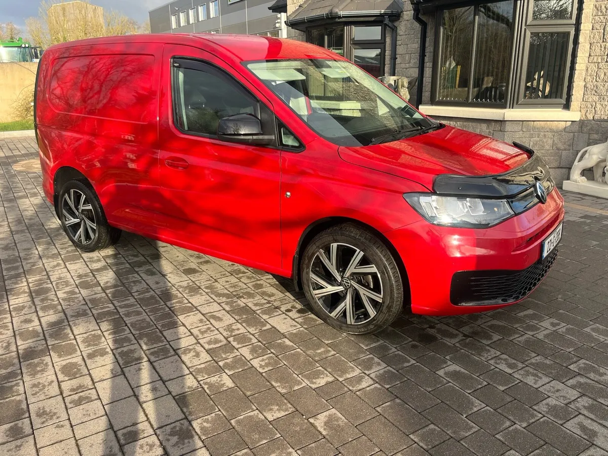 2022 Volkswagen caddy *style top spec* - Image 2