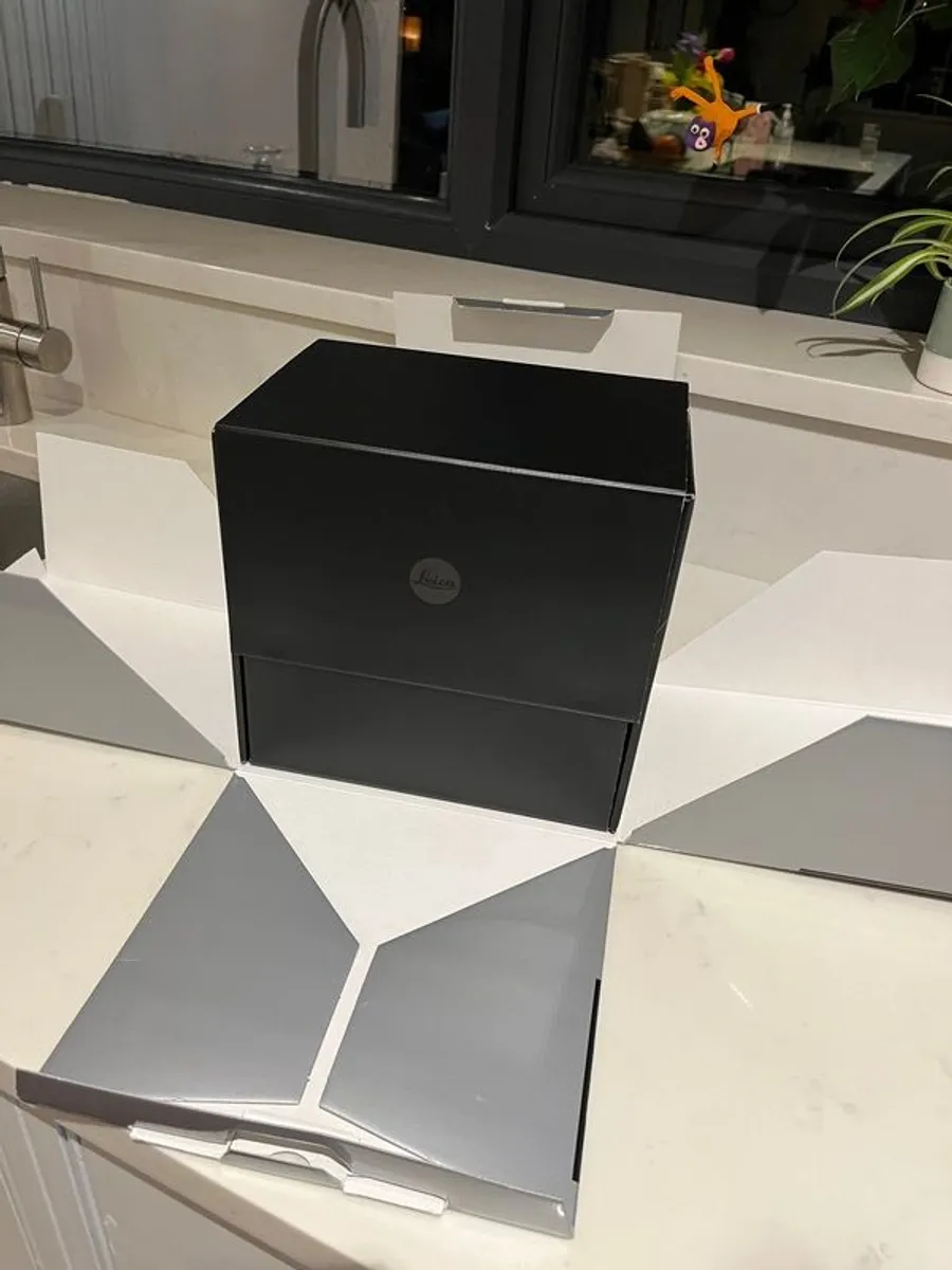 Leica q2 monochrom - Image 3