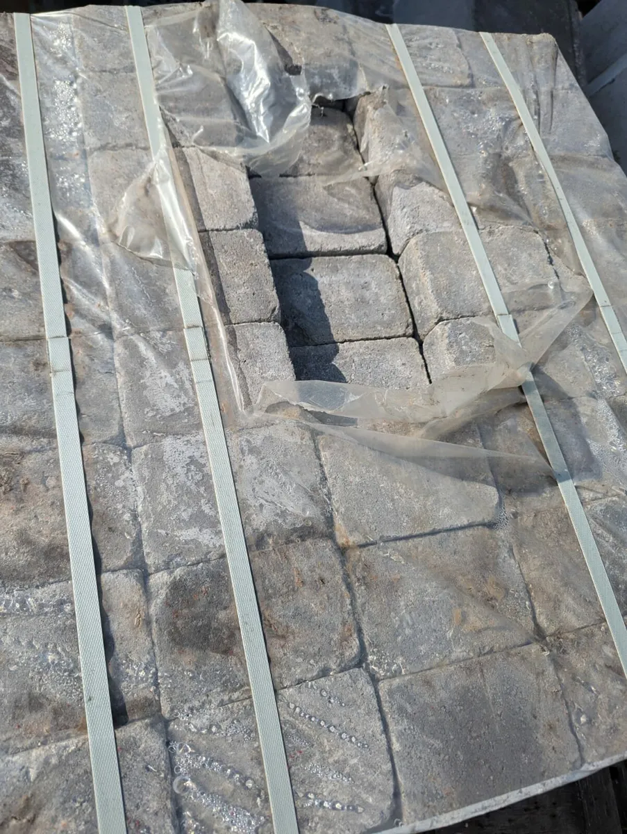 Paving stones - Image 2