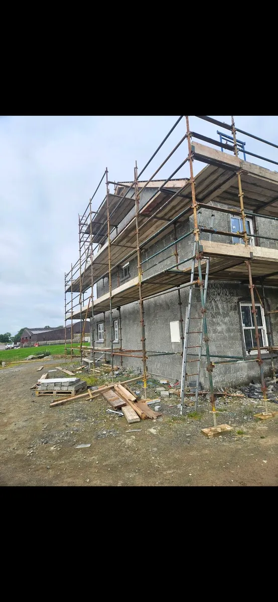 Scaffolding 2700sq ft house - Image 2