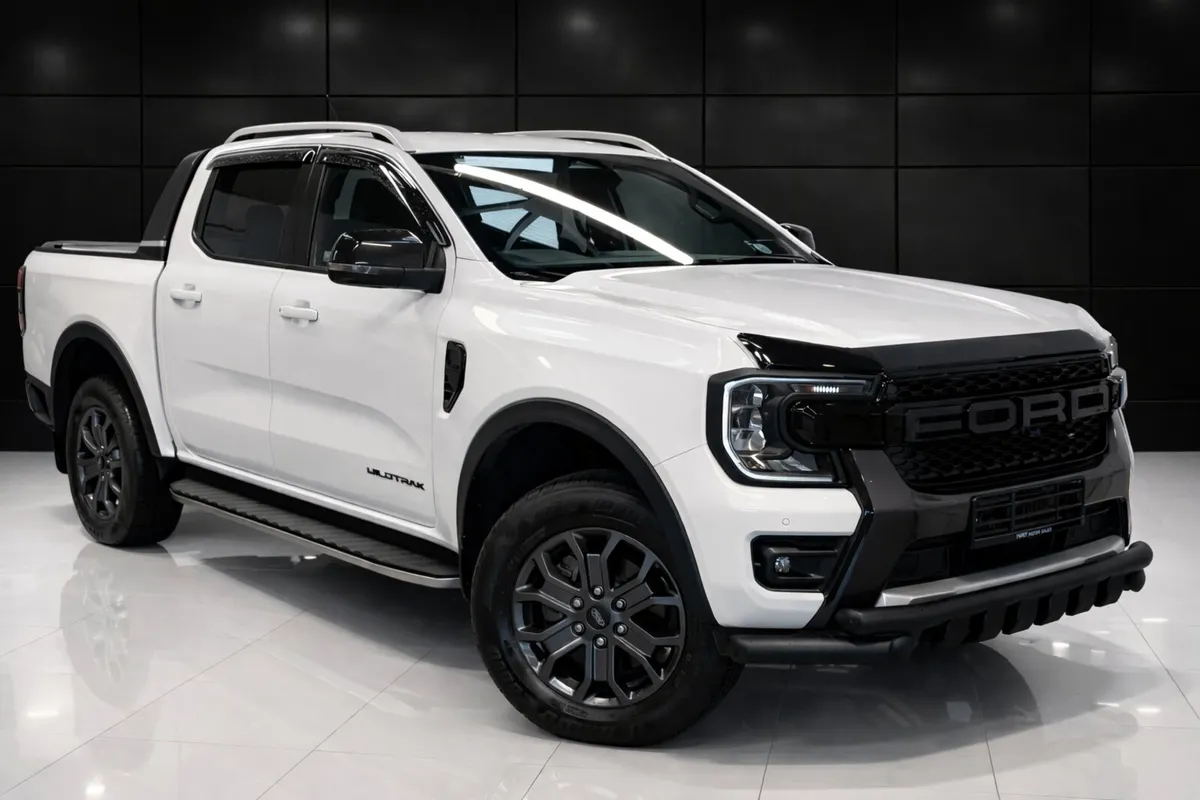 231 FORD RANGER 2.0 WILDTRACK AUTO - HUGE SPEC - - Image 1