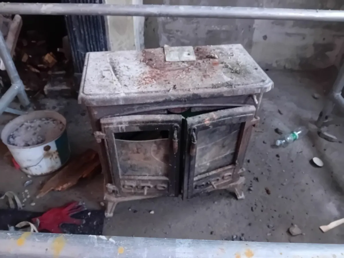 Stoves - Image 1