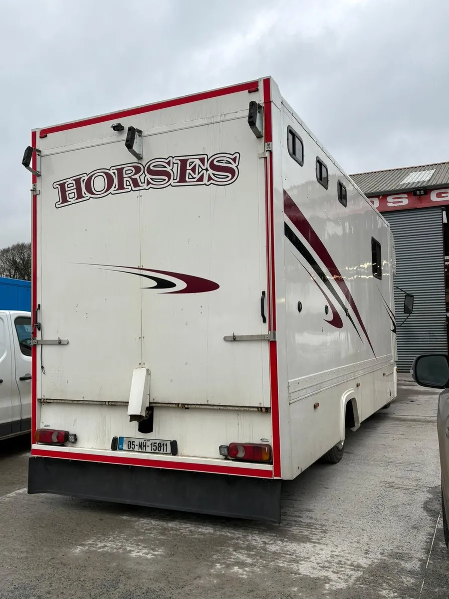 7.5T DAF Horse Lorry 2005 - Image 2
