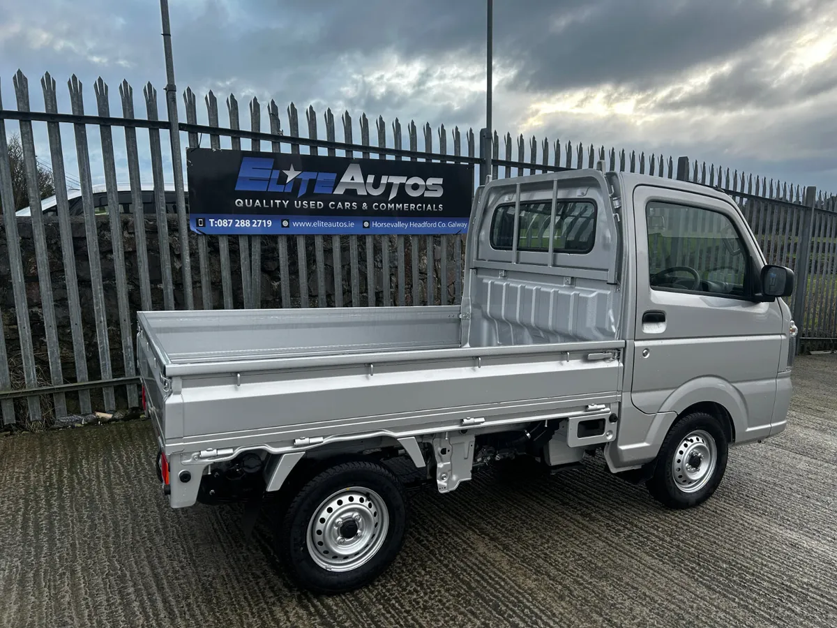 Suzuki Carry 2025 4wd Pickup Automatic - Image 4
