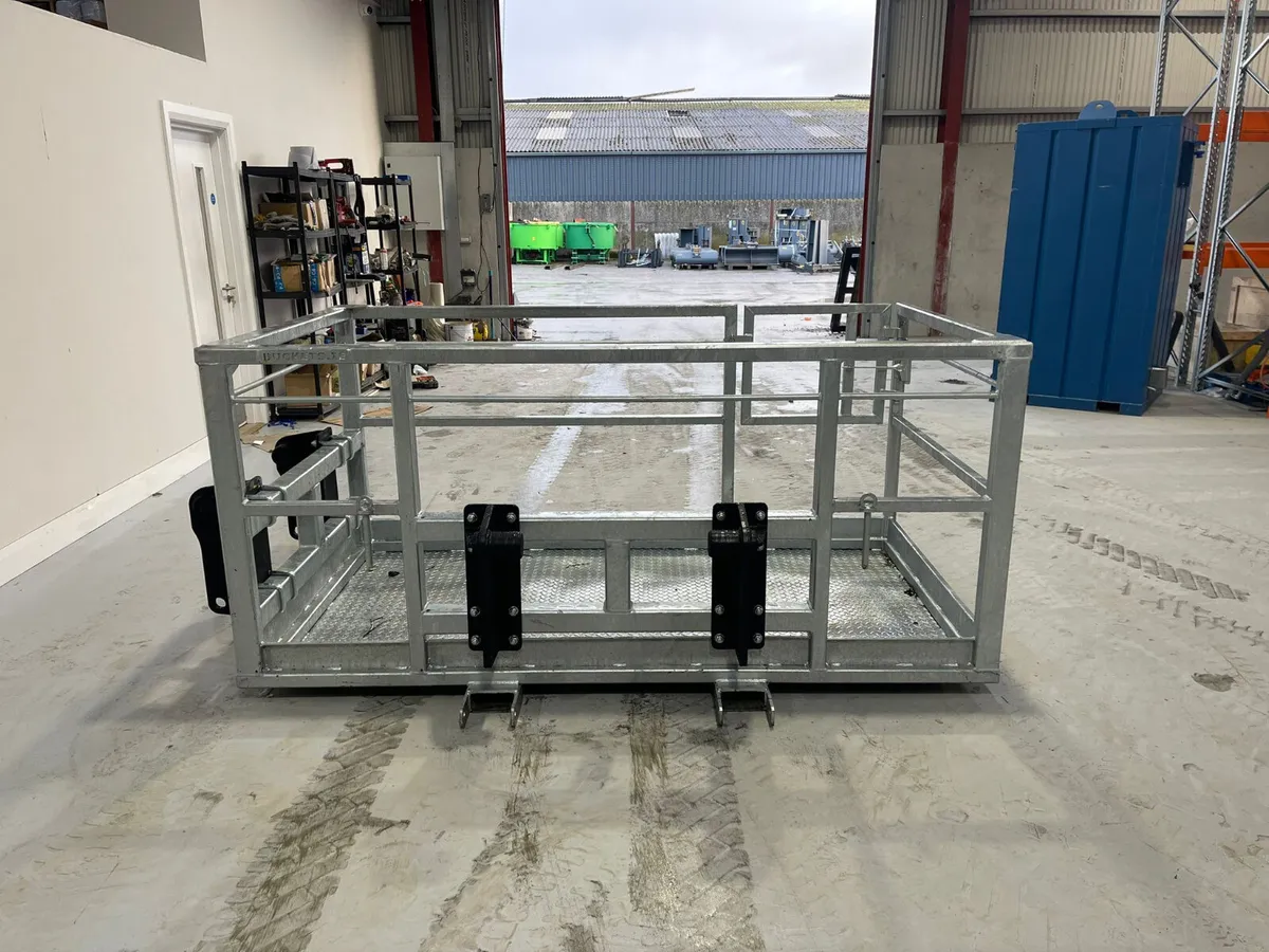 8x4 Man Baskets with Brackets on Long Side Only - Image 2