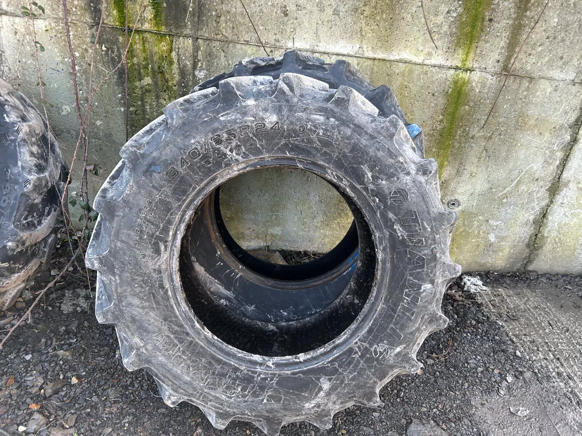340/85 R24 Tyres 90% - Image 4