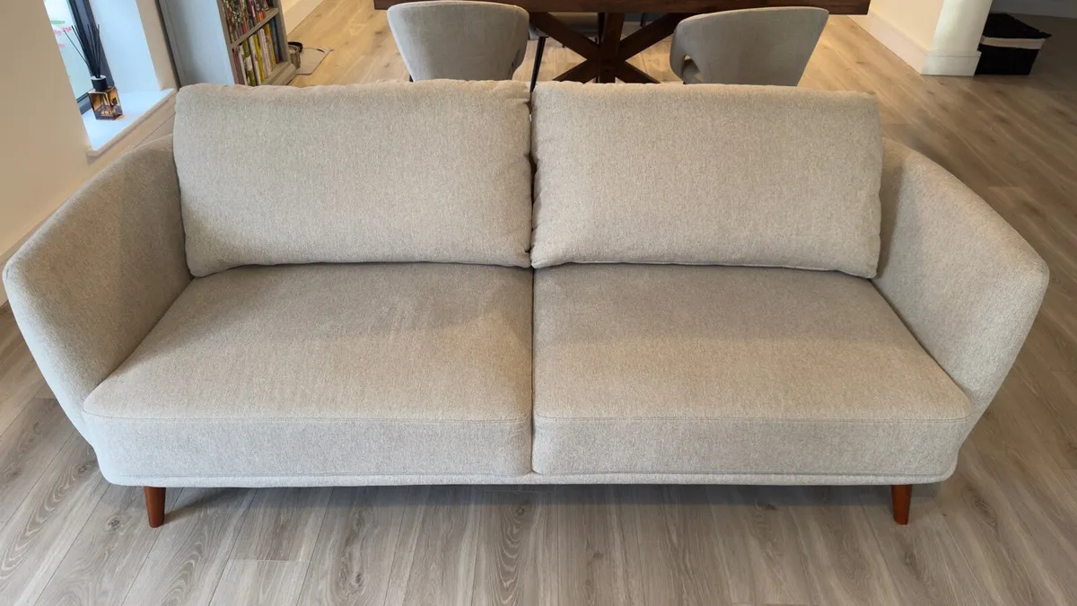 *SAVE €450* EZ Living Avery 3 Seater Sofa Cream - Image 4
