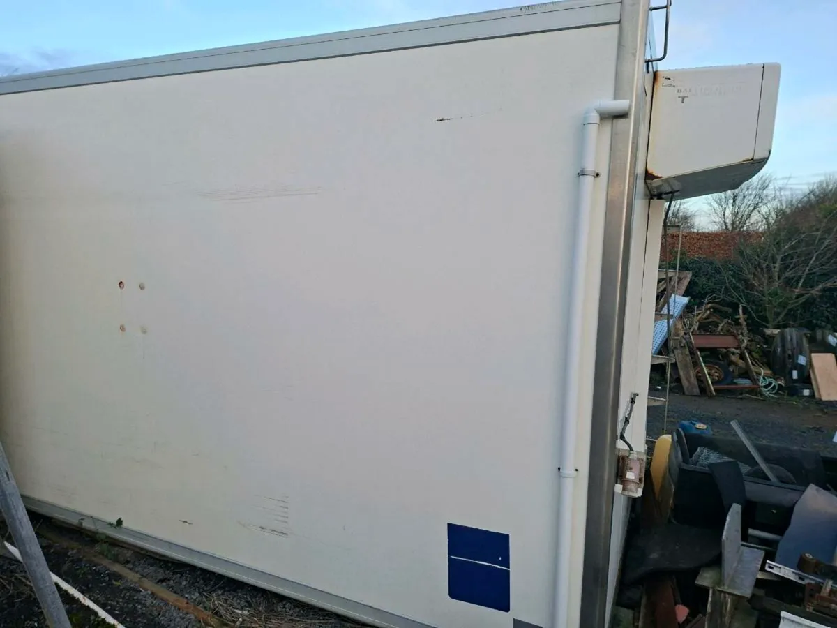 Fully wired Insulated Container - Image 3