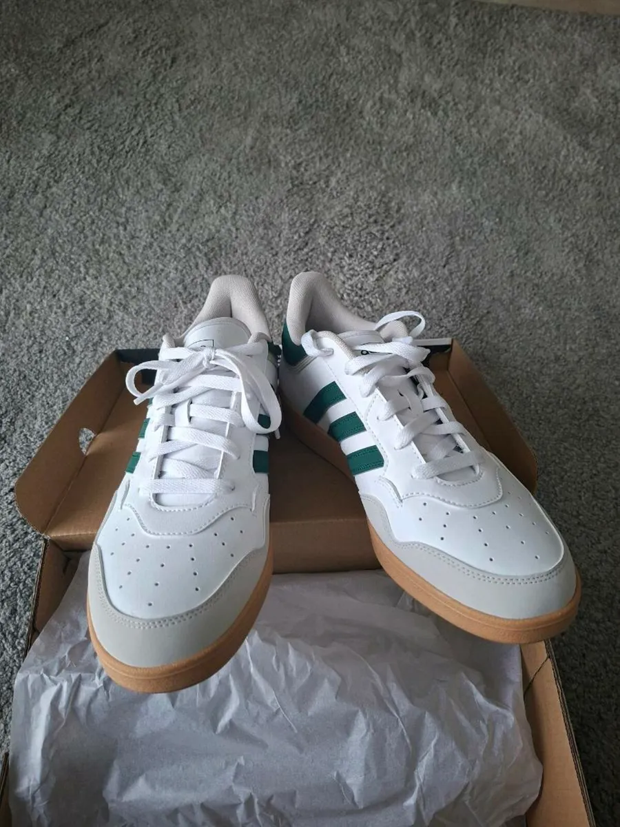 Adidas 4.0 Hoops Trainers - Image 4