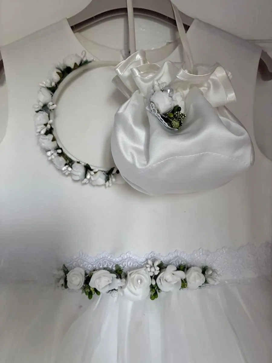 Communion dress or flower girl dress - Image 3