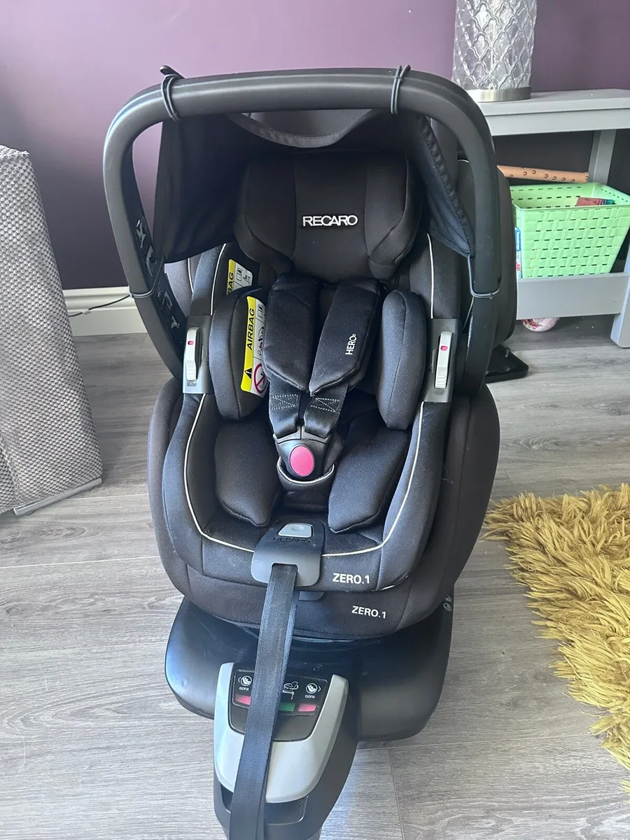 Recaro car seat - Image 1