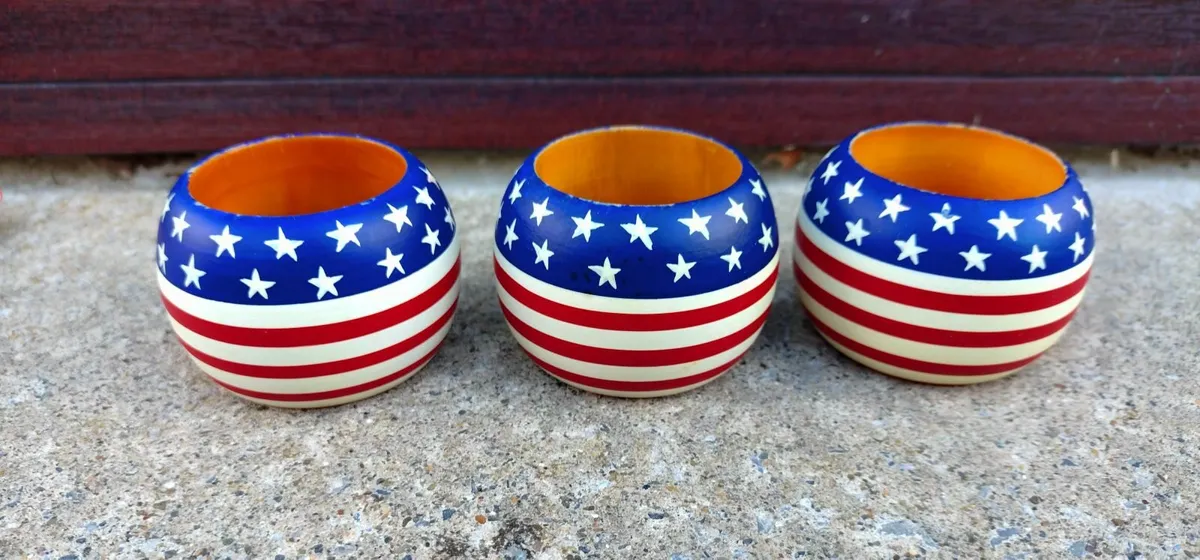 7 Napkin Holders. - Image 1