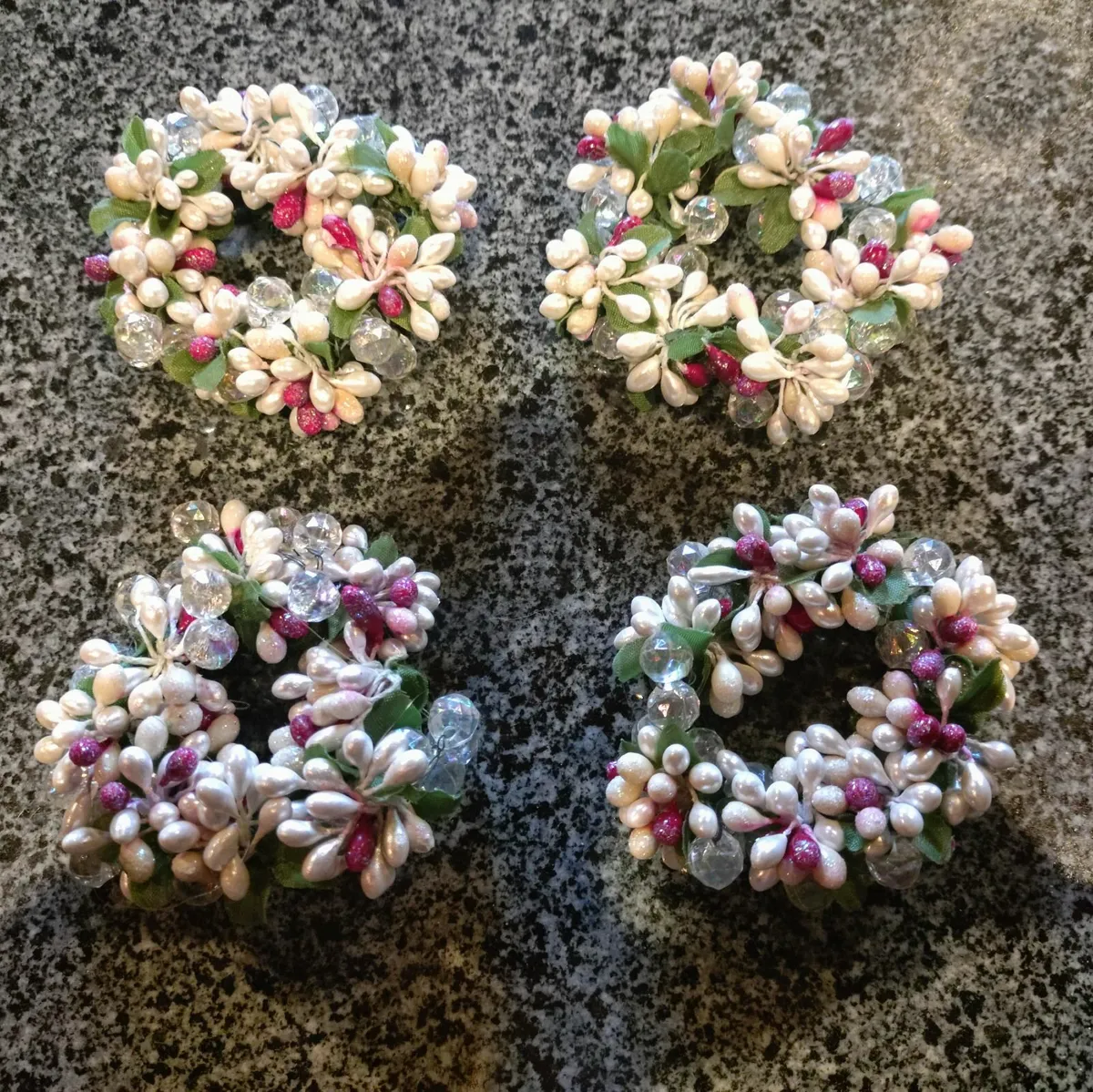 7 Napkin Holders. - Image 4