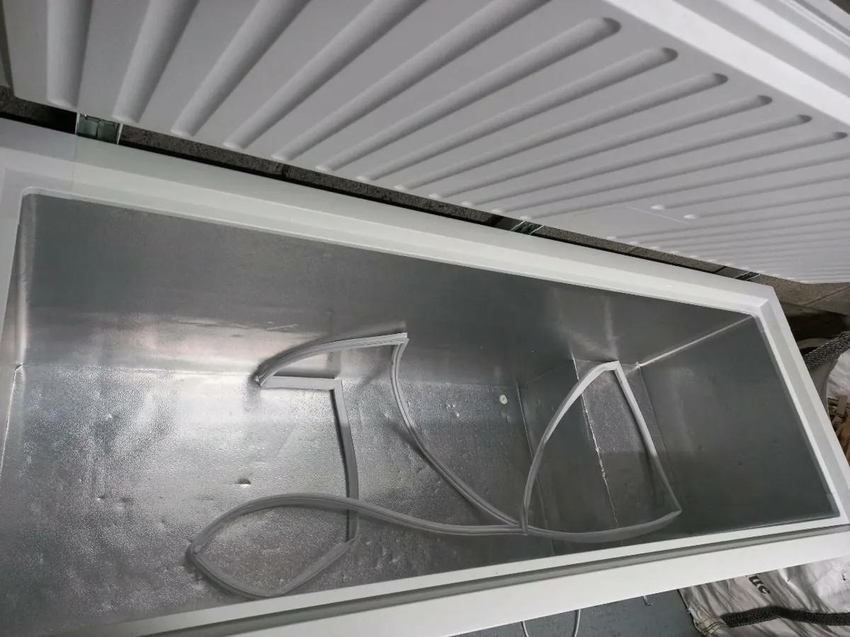 Chest Freezer m - Image 4