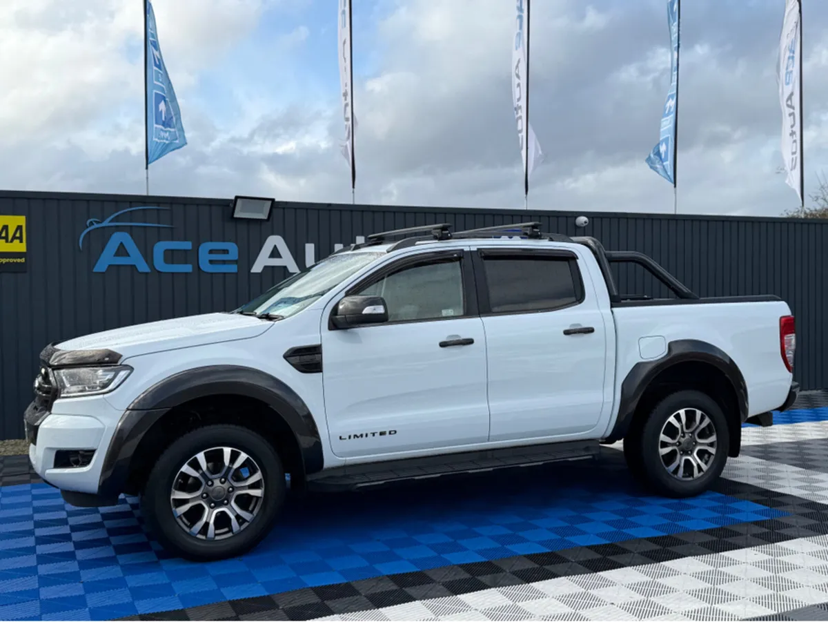 Ford Ranger LIMITED EDITION 4X4 2.2 DIESEL - MANUA - Image 3
