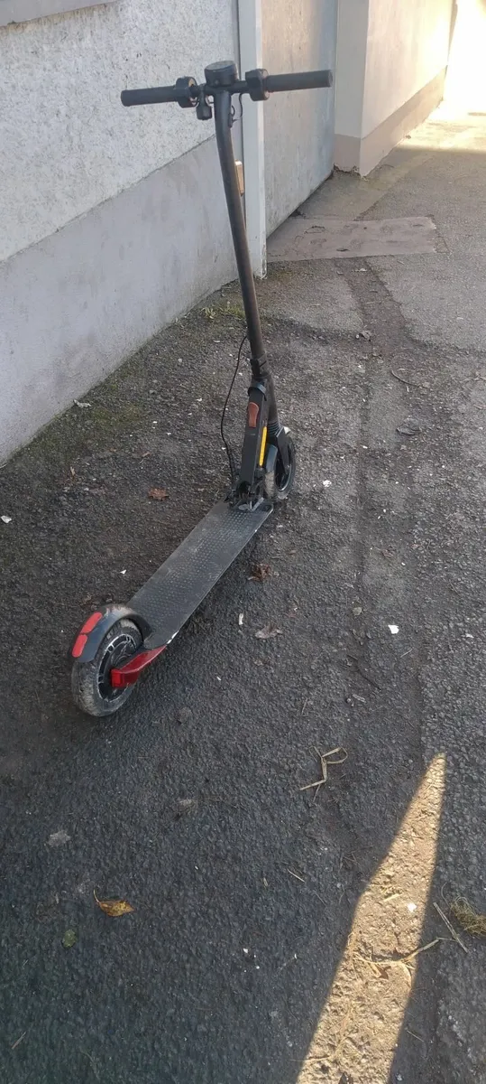 Electric scooter read add - Image 2