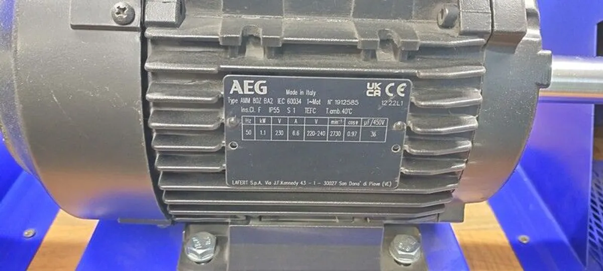 Polishing Motor and Extractor - Image 3